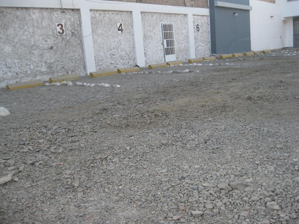 Gino 2* Pisco